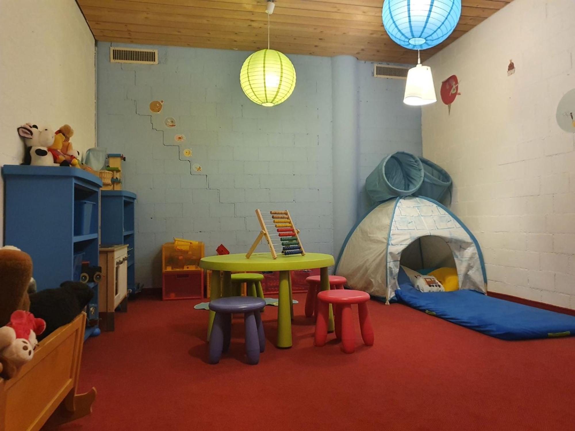 Apartment Chalet Abendrot Apartments-12 By Interhome جريندلوالد المظهر الخارجي الصورة