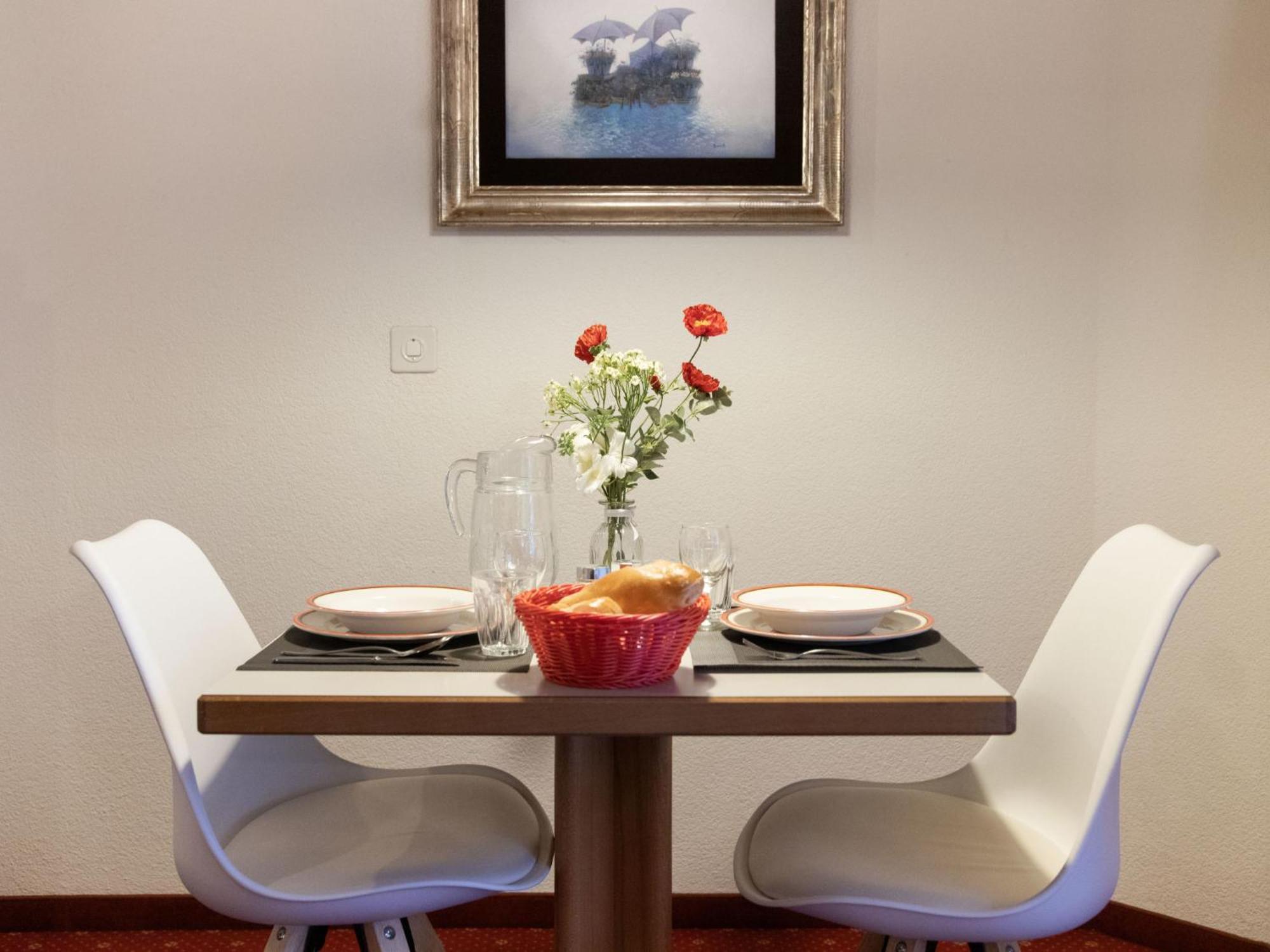 Apartment Chalet Abendrot Apartments-12 By Interhome جريندلوالد المظهر الخارجي الصورة